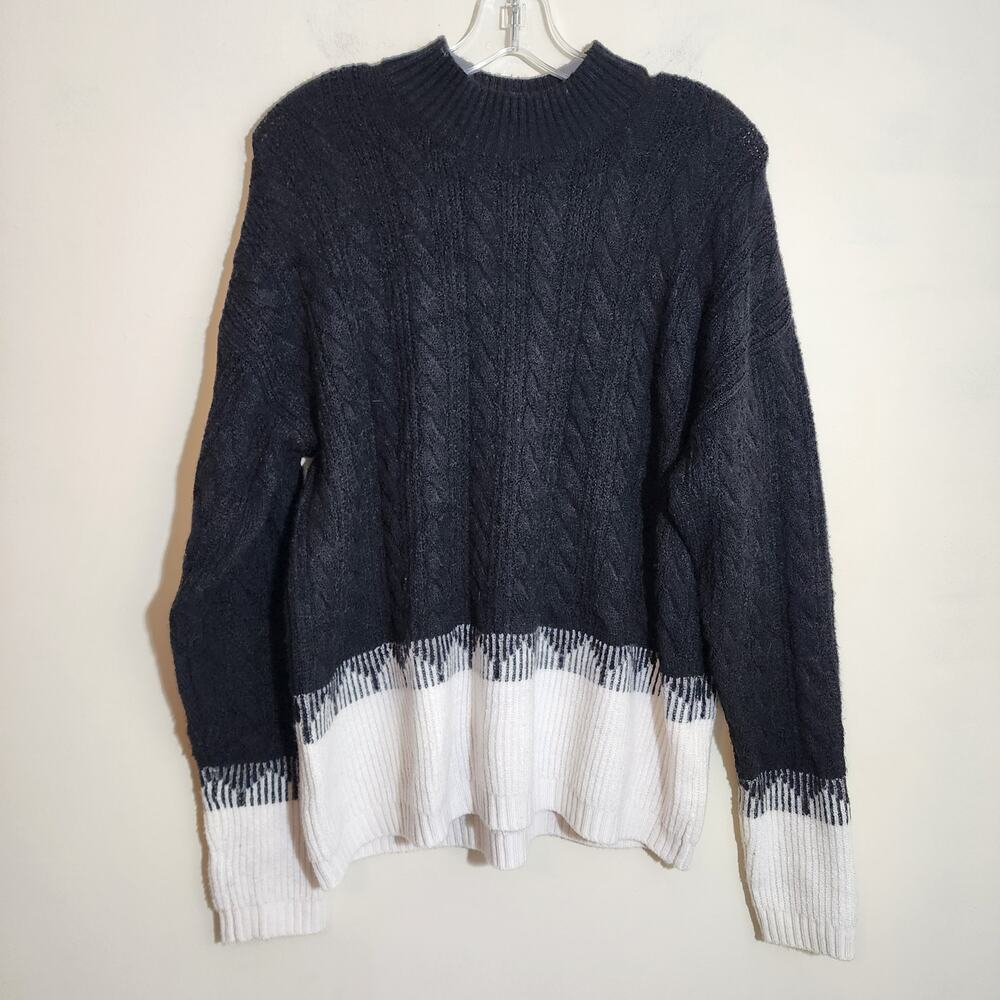 Liz Claiborne black cable knit color block crew neck soft sweater woman's size L